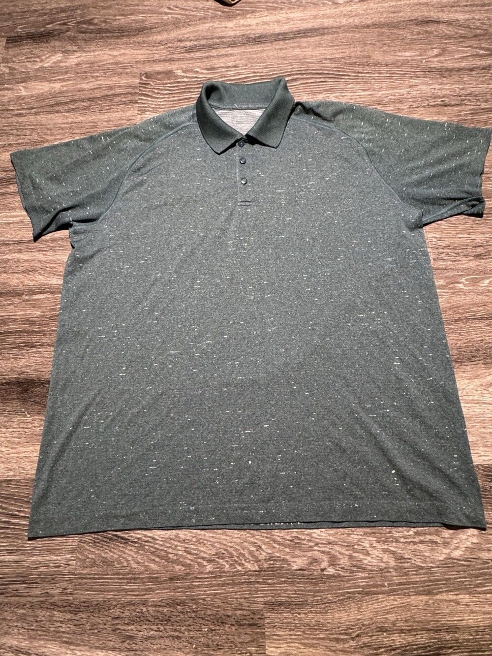 Lululemon Men Polo Shirt Size 2XL Gray Speckled Metal Vent Tech Short Sleeve
